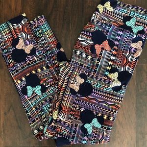 SOLD: LuLaRoe OS Leggings Disney Minnie Bows Aztec
